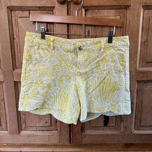 Lilly Pulitzer Size 8 Yellow White Shorts Lilly’s Lemon Sea Cups Palmita Stretch
